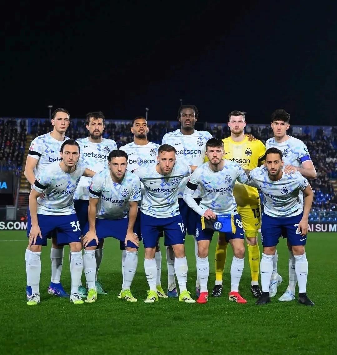 开云官网-国米用八年一战宣告既要又要，不团结也是意大利足球衰落之因！